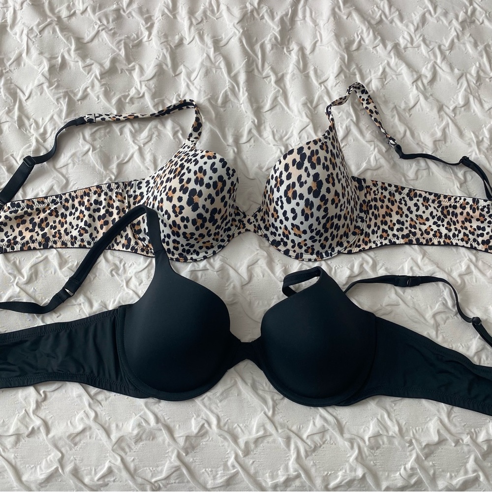 DreamFit || bundle of black and leopard bras